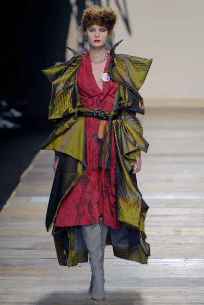 Look 37